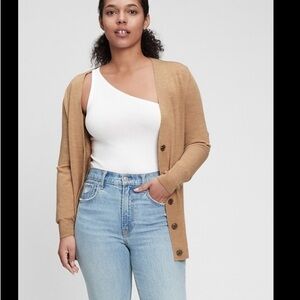 GAP Camel Boyfriend  Button-Up Cardigan
